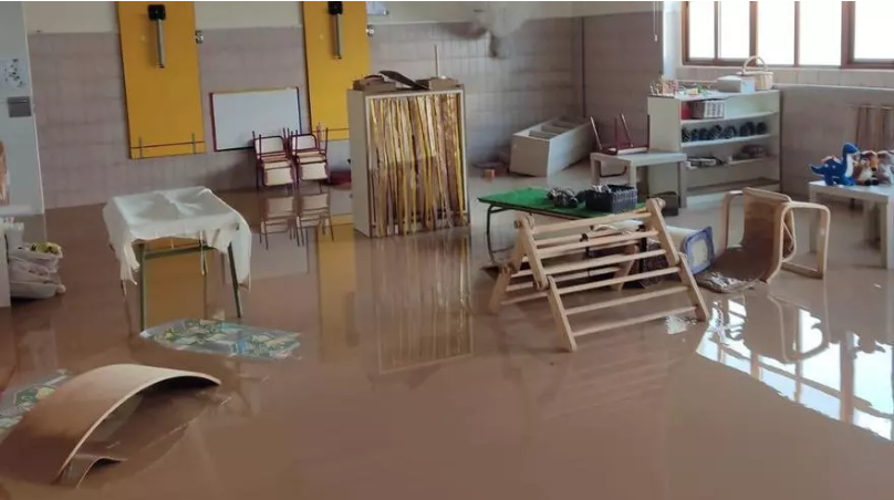 https://www.levante-emv.com/comunitat-valenciana/2024/11/04/infantil-material-ras-suelo-insalvable-111377949.html